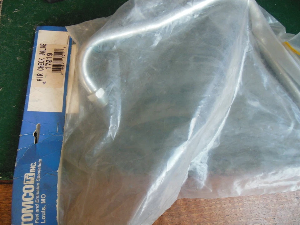Tomco 17019 Air Check Valve For Some 81 - 87 Dodge & Plymouth 2.2L Apps. - Image 1 of 1