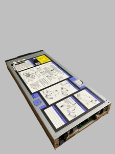 IBM 9532 AC1 Flex System x240 M5 Node N53232G 2x E5-2667 V3 No RAM No HDD - Afbeelding 1 van 4