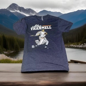 T-shirt media Detroit Tigers giocatore vintage Alan Trammell baseball regalo MLB divertente - Foto 1 di 11