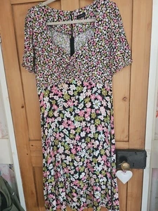 Roman Originals Floral Dress Size 16 (Dusk Collection) Worn Once - Picture 1 of 5