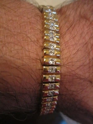 GOLD TONE BRACELET WITH SPARKLING CZ'S - 37g - 7" LONG - SC-10 Foto 1 de 4