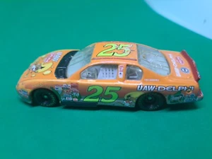 1/64-Action-Joe Nemecheck #25 Looney Tunes Rematch 2002 Monte Carlo - Picture 1 of 7