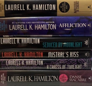 lot ANITA BLAKE (6 BCE hc/dj) Laurell K. HAMILTON book club MERRY - Picture 1 of 3