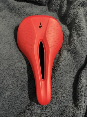 Specialized Power Arc Pro 145 mm. ROJO CON CARCASA DE CARBONO Foto 1 de 2