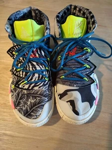 Nike Kybrid What The Neon Sz 10.5   E5 - Picture 1 of 6