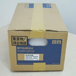 NEW HC-SF702B servo motor IN BOX Mitsubishi Free Shipping - Picture 1 of 2