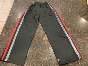 NIKE KIDS RIP-A-WAY SWEATS Medium REGULAR $40  BIN 5 - Picture 1 of 8