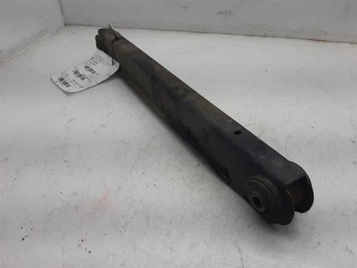 Lower Control Arm Rear 00-10 CHEVROLET SUBURBAN 1500 15286145 - Image 1 of 4