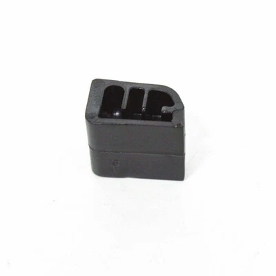 VOLVO XC90 MK1 Third Row Seat Clip Catch Genuine 8686428 - Image 1 of 4