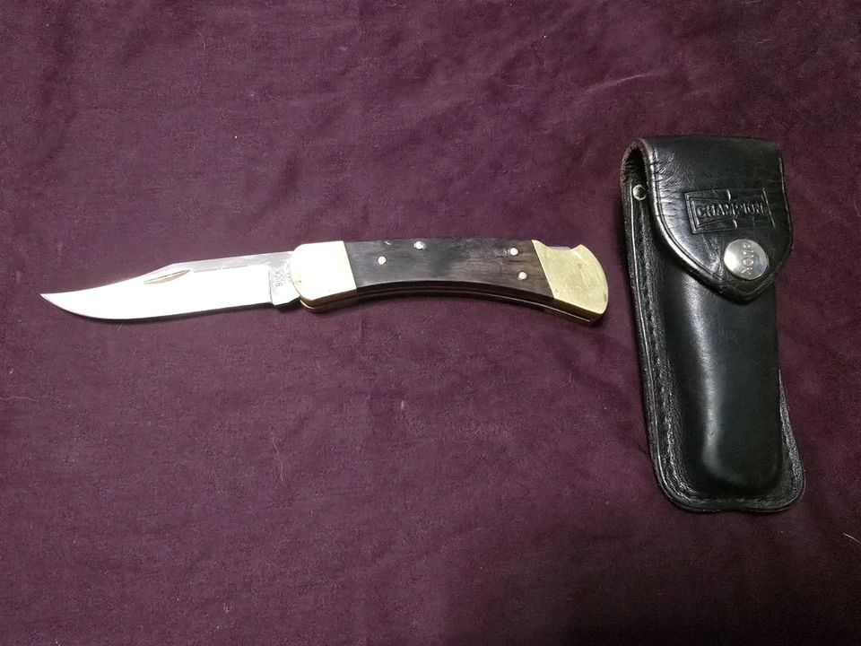 1974-1980 Buck 2 Dot 110 CHAMPION Lock Back Knife With Original Sheath - Image 1 of 4