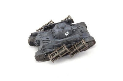 1/72 WWII German Pz.Kpfw.38H735(f) with Rocket Ranger Model#LE2013 S-Model - Image 1 of 4