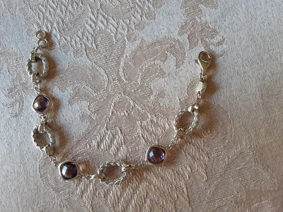 Brazalete de eslabones de plata de ley con amatista Charles Garnier Foto 1 de 4