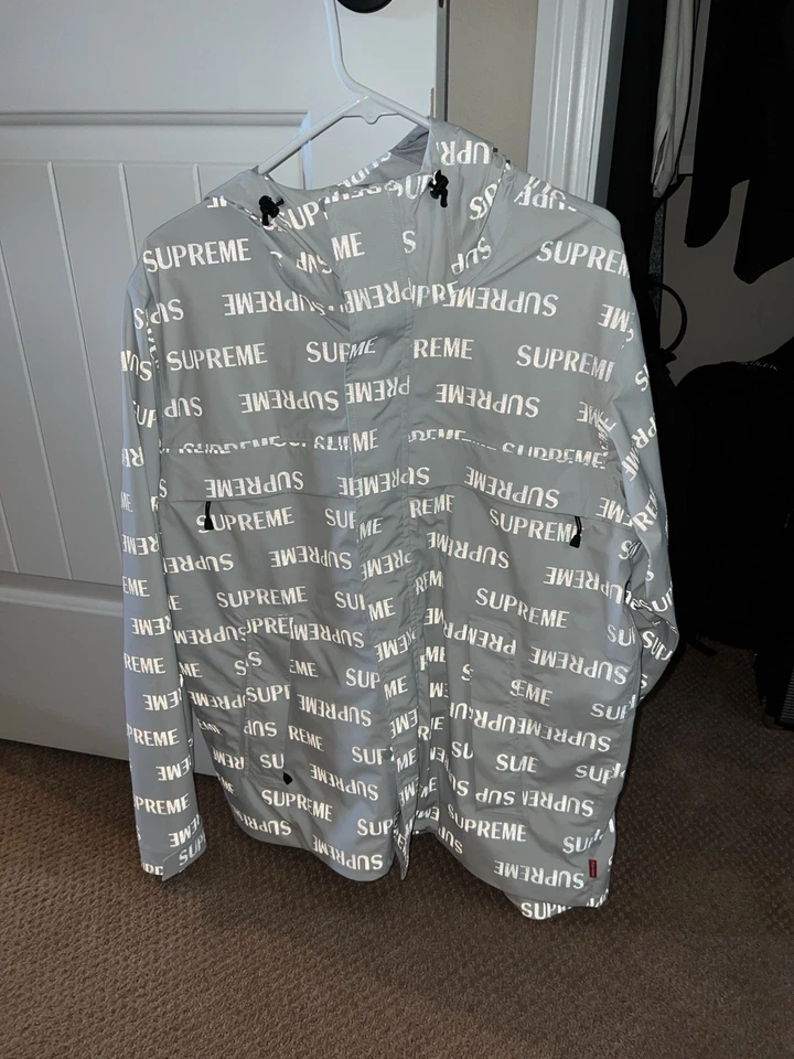 Chaqueta de lluvia reflectante Supreme Foto 1 de 4
