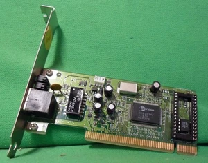 Módem interno GTS FC-515LS Davicom DM9102AF de computadora torre en funcionamiento - Imagen 1 de 4