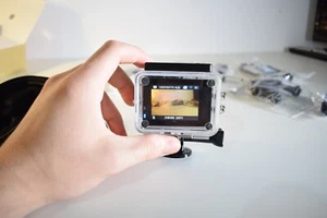 ACTION CAM 4K 30FPS SPORTS WIFI SUBACQUEA WATERPROOF 30M EXCELVAN Q8 - Foto 1 di 4