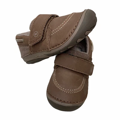 Vestido mocasín Stride Rite niños pequeños movimiento suave Wally 4M Foto 1 de 4