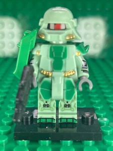 Custom LEGO MS-06R1A ZAKU 2 HIGH MOBILITY TYPE GUNDAM MiniFig w/Display Case - Picture 1 of 6