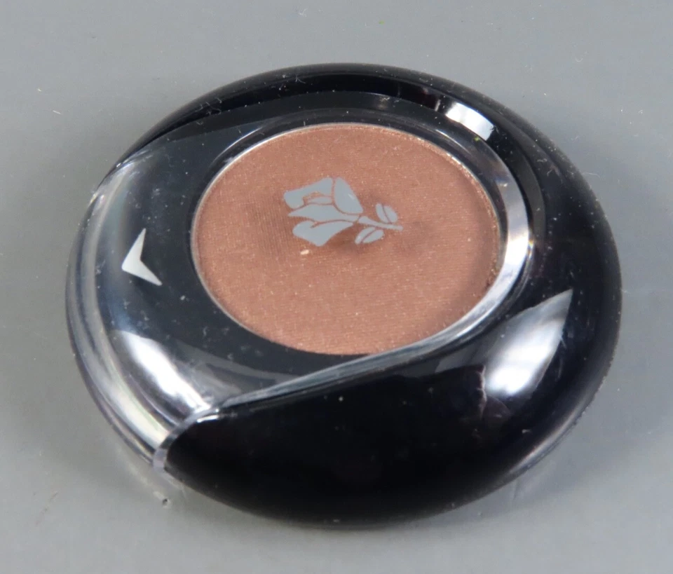 Sombra de ojos Lancome COLOR DESIGN Maniquí Brillo 0,042 oz 1,2 g Sombra de ojos Foto 1 de 3