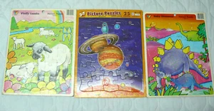 LOTTO DI 3 puzzle vintage - Agnello soffice (1988), Pianeta (1999), Baby Dinosaur (1988) - Foto 1 di 12