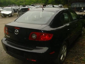 05 MAZDA 3 Chassis Brain Box - Picture 1 of 5
