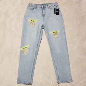 Disney Hot Topic Mom Jeans Womens 13 Star Wars The Mandalorian Baby Yoda Grogu - Picture 1 of 18