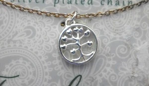 Ciondolo albero in argento sterling catena placcata argento nuovo con scatola A Family's Love --- E - Foto 1 di 2