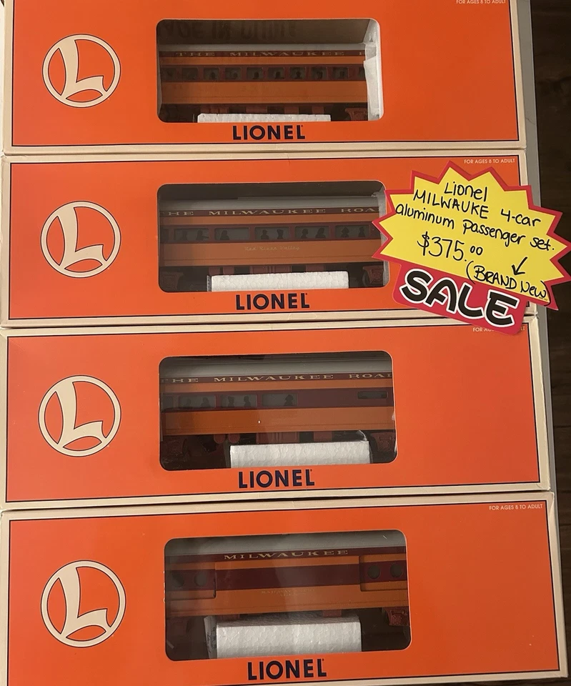 Lionel Milwaukee 4 Car Aluminum Passenger Set 6-19184 - Image 1 of 2