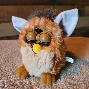 Vintage Furby 1998 Giraffe Print Brown Tan 70-800 Tiger Electronics Not Working - Picture 1 of 8