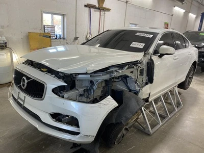 Used Front Right Seat Belt Front fits: 2017 Volvo S90 passenger retractor Front - Изображение 1 из 4