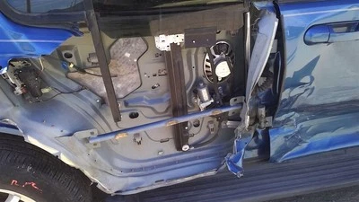 Regulador de ventana de puerta trasera derecha usado se adapta a: Ford Explorer 2009 eléctrico excelente Foto 1 de 4