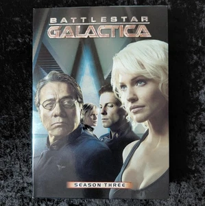 Battlestar Galactica SEASON 3 DVD BOX SET komplette Serie 6 Discs gebraucht - Bild 1 von 8