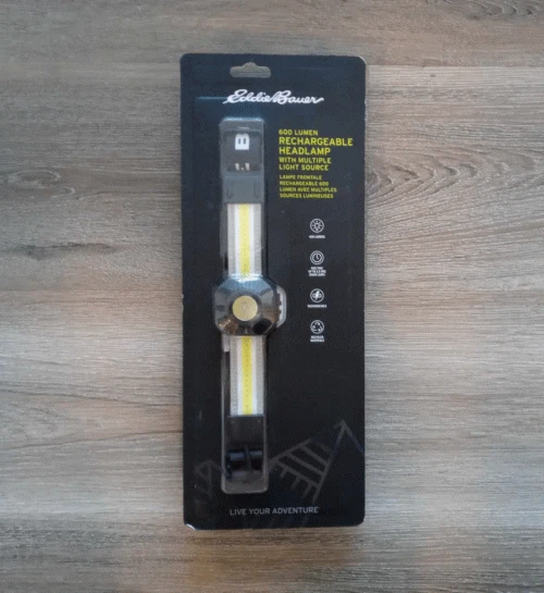 Farol recarregável Eddie Bauer 600 lúmens com várias fontes de luz NOVO - Imagem 1 de 1