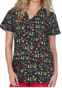 NWT Women's Small Christmas Holiday Faith Print I Love Scrubs Scrub Top - Picture 1 of 1