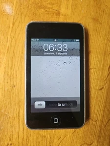 Apple iPod Touch 2nd Generation Black 8GB (Model: MC086BT) - Picture 1 of 6