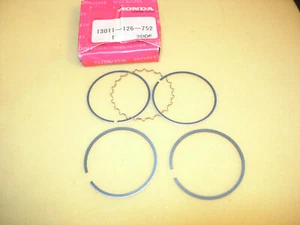 HONDA C90 CUB E STD PISTON RINGS 13011-126-752 13011-126-751 - Picture 1 of 2