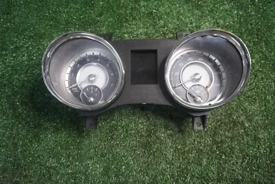 Chrysler 300 2014 velocímetro calibre clúster fabricante de equipos originales 75 k millas P56054718AC Foto 1 de 2