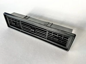 Jaguar XJ6 1979- 1991 series III 3 HVAC Center Vent OEM TESTED Nice 74k - Picture 1 of 11