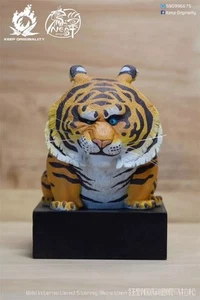 MANTÉN LA ORIGINALIDAD Y Arte del Nido Tigre Otto V Limited Animal Pintado Estatua Stock - Imagen 1 de 8