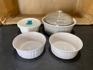 Lotto misto di piatti rotondi Corningware con coperchi LOOK bianco francese 500 ml - Foto 1 di 12
