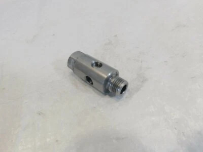 Válvula de alivio de presión de aceite Triumph Bonneville Speed Triple Sprint Tiger Foto 1 de 4