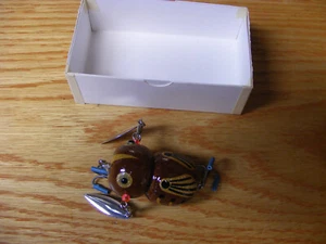 Beautiful Contemporary C Hines Heddon Style Wonder Bug in Natur Mahogany Color - Picture 1 of 7