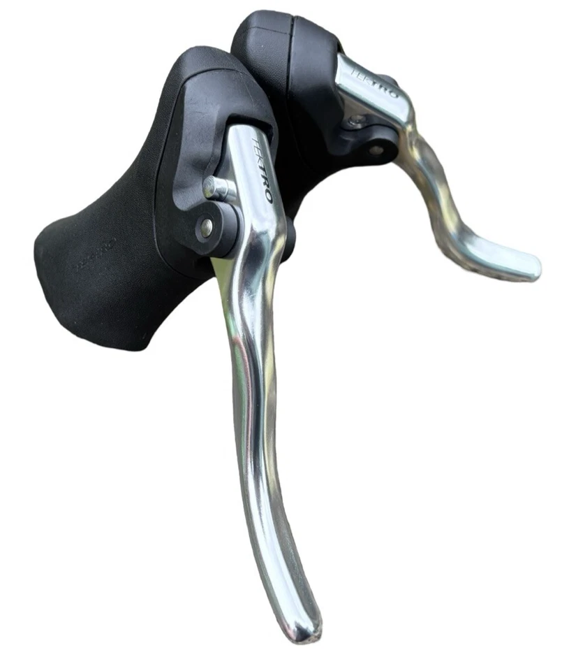TEKTRO RL340 Aero Road Bike Brake Levers - Black - Image 1 of 4