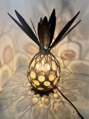 De colección. Lámpara de mesa con cuentas de piña Foto 1 de 4