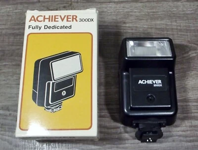 Achiever 300DX Fully Dedicated Auto Thyristor Camera Flash for Minolta Vintage - Image 1 of 4