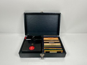 Vintage Lighted Realist Red Button 3D Stereo Slide Viewer ST61 W/ Box & Slides