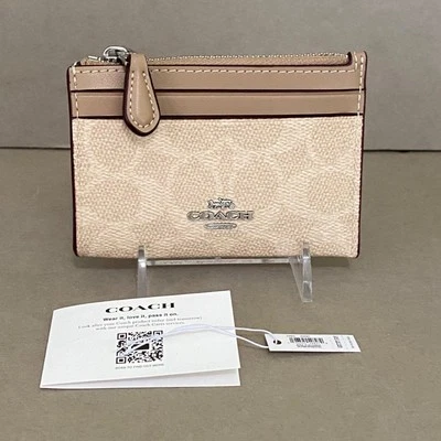 Novo com etiquetas Coach NY mini estojo de identificação magro carteira assinatura lona com chaveiro ~ MSRP $88 - Imagem 1 de 4