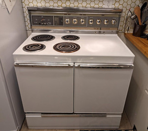 frigidaire freestanding range ffef4015lw