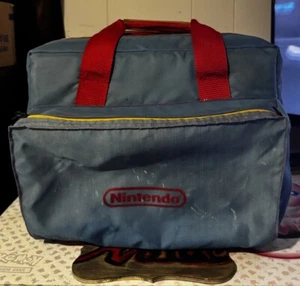 Nintendo NES Z Bag 1988 Blue Red Yellow w/RARE BLACK INSIDE Variant Fast Ship - Picture 1 of 13