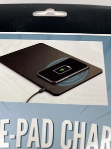 Mouse Pad Qi Wireless Charger Cordless Charging Station By The Original Workshop - Picture 1 of 10