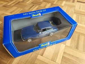 Revell 1:18 scale MGB GT. Ref No28508 model car. British. - Picture 1 of 18